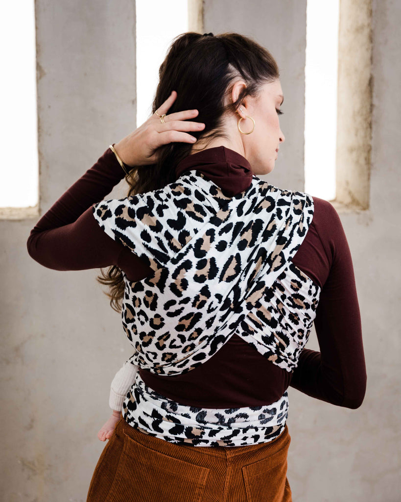 מנשא בד, מנשא בד לתינוק, מנשא קשירה, מנשא כריכה, מנשא תינוק, מנסה לתינוק, מנשא מומלץ, מנשא אורבן, urban baby wrap